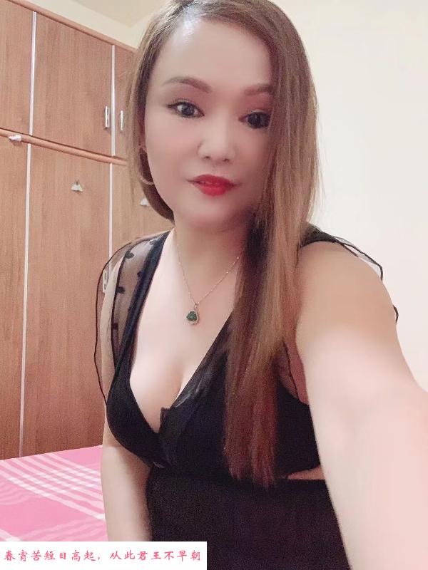 实惠泄火熟妇 第2张