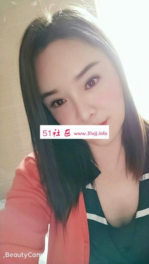 性感胸大少妇 第2张
