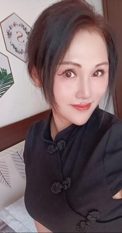 兼职熟女人妻 第1张