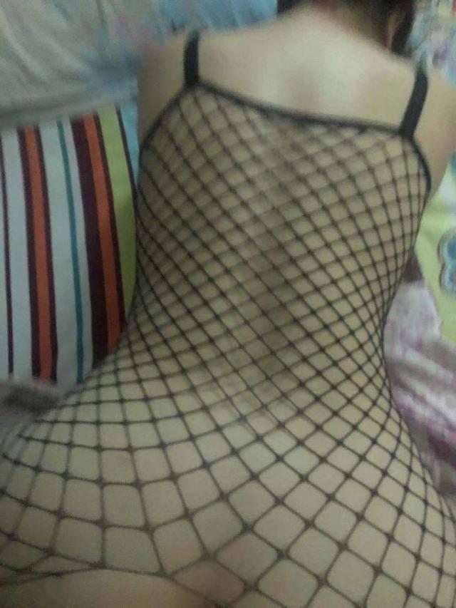 少妇芳芳姐 第1张