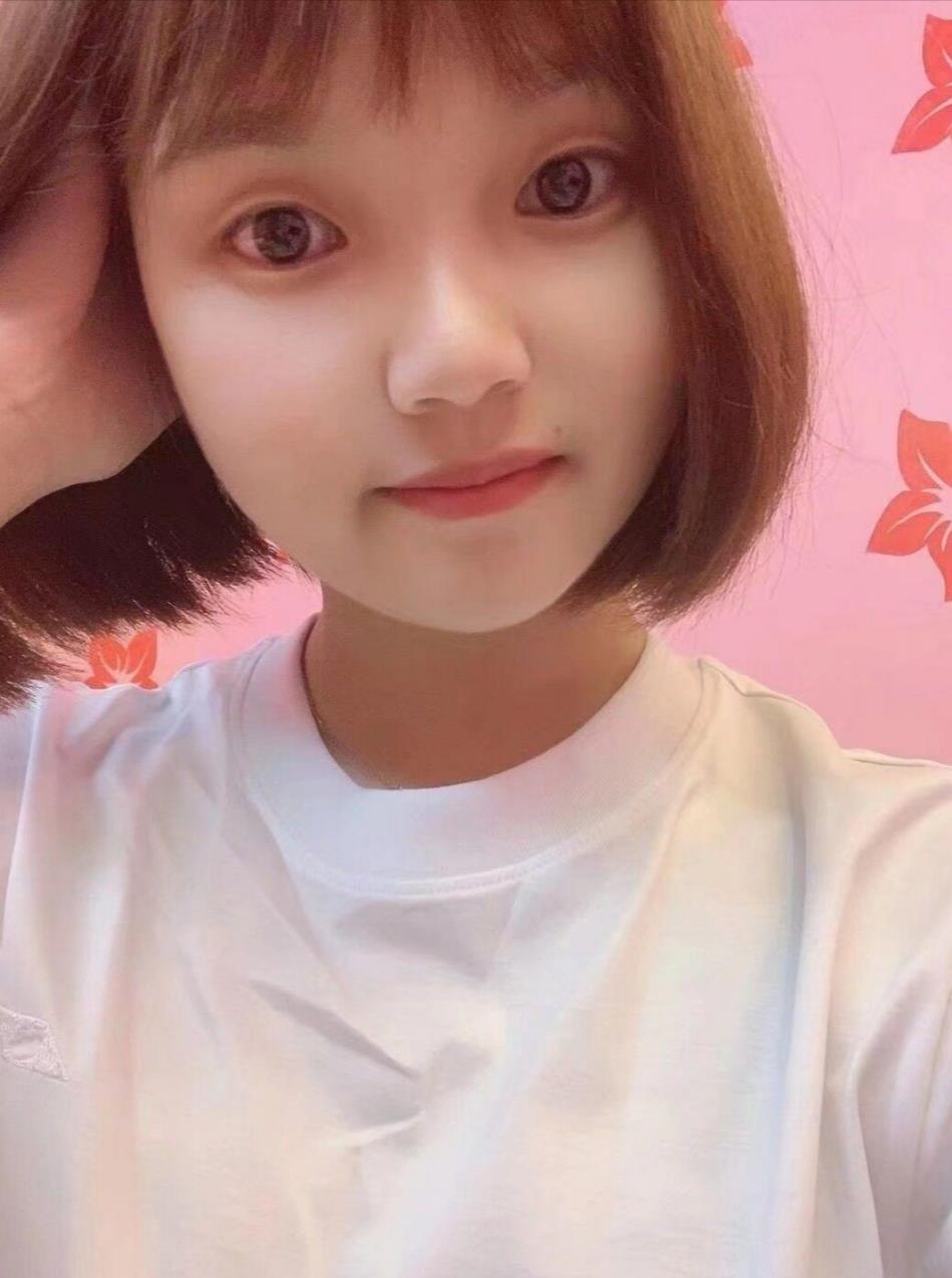 跟风乖乖女，很惹人疼爱 第2张