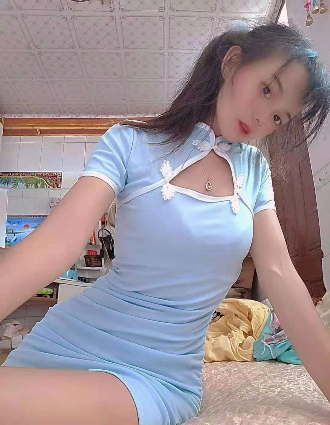 南城区性感少女桃花运，热情健谈，奶子好 第2张
